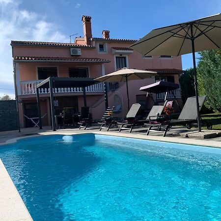Holiday Home Natasha Svetvinčenat المظهر الخارجي الصورة