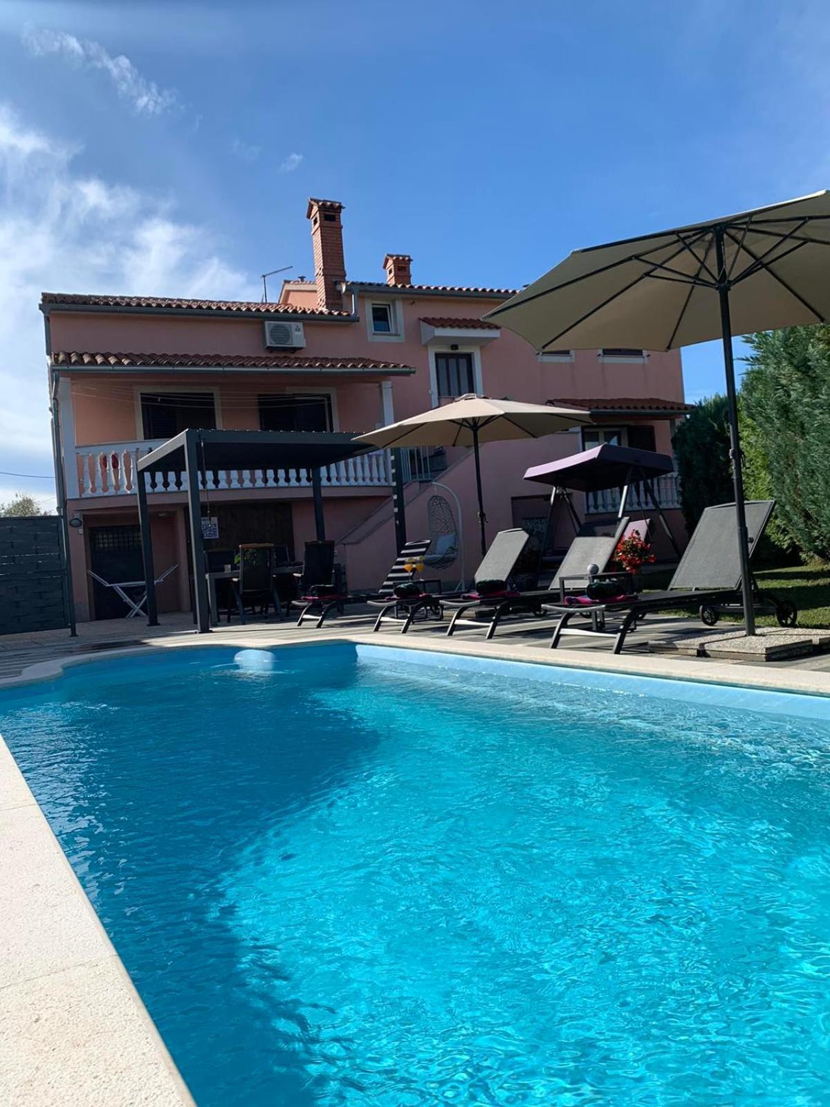 Holiday Home Natasha Svetvinčenat المظهر الخارجي الصورة